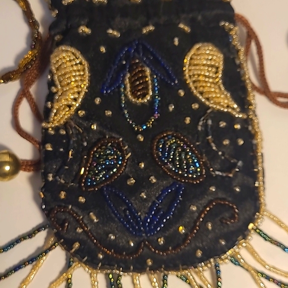 Vintage Beaded Evening Bag - Picture 3 of 9